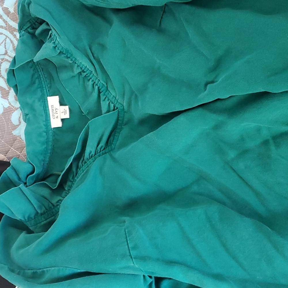 Crown & Ivy, Large, Green Blouse